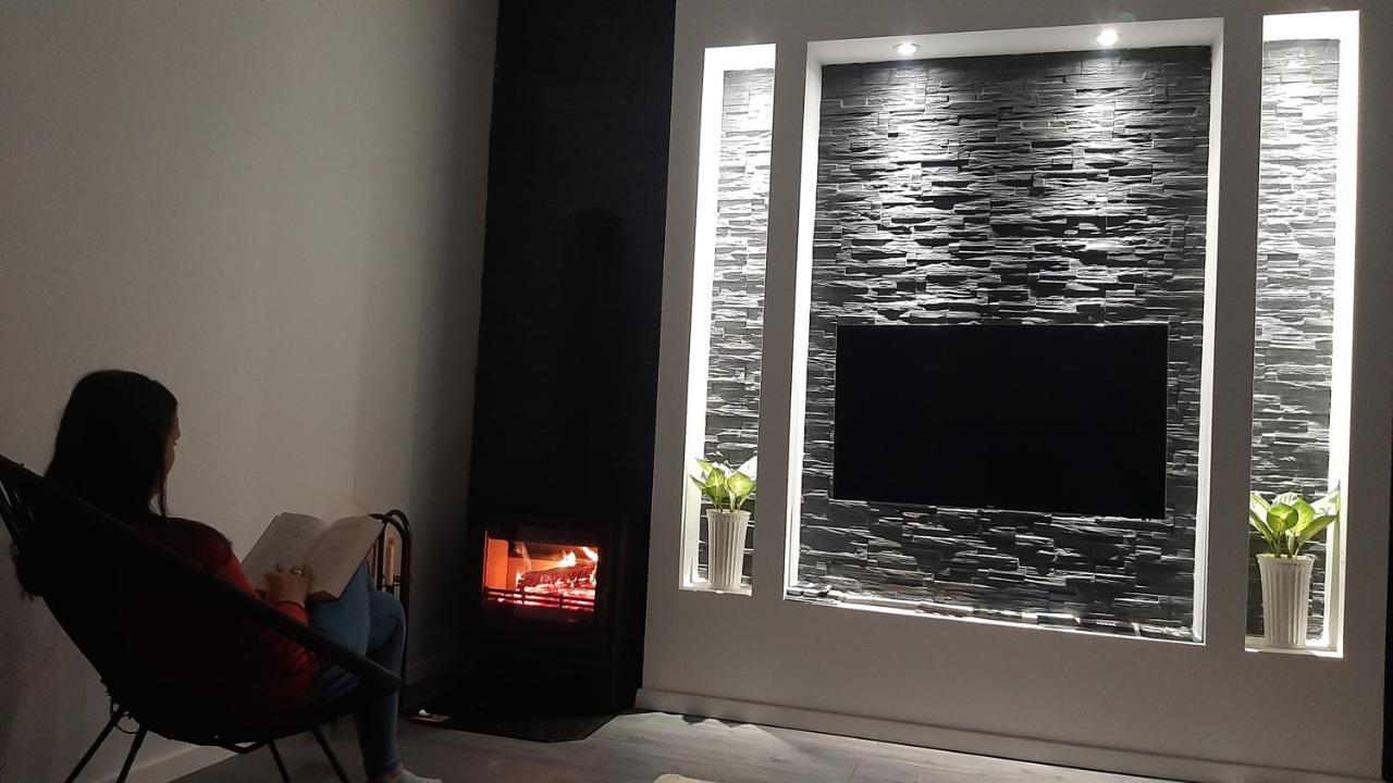 סלוניי Apartman Melani מראה חיצוני תמונה